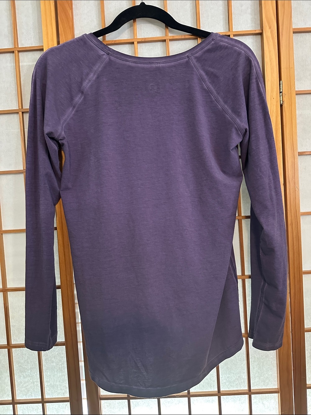 Lululemon SwiftlyTech shirt